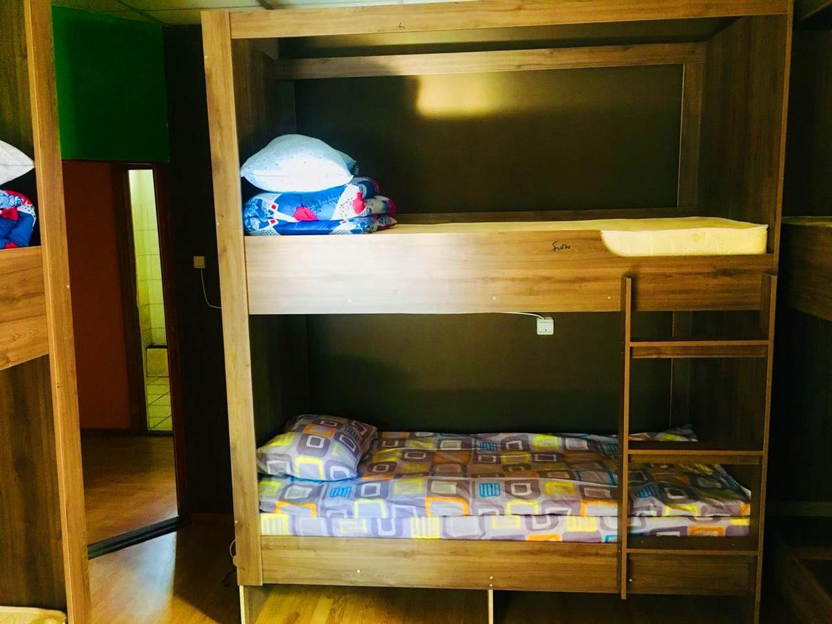Apelsin Hostel Alma-Ata Buitenkant foto