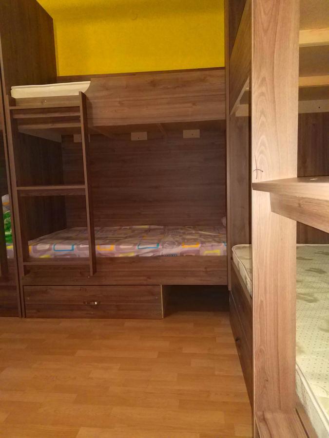 Apelsin Hostel Alma-Ata Buitenkant foto