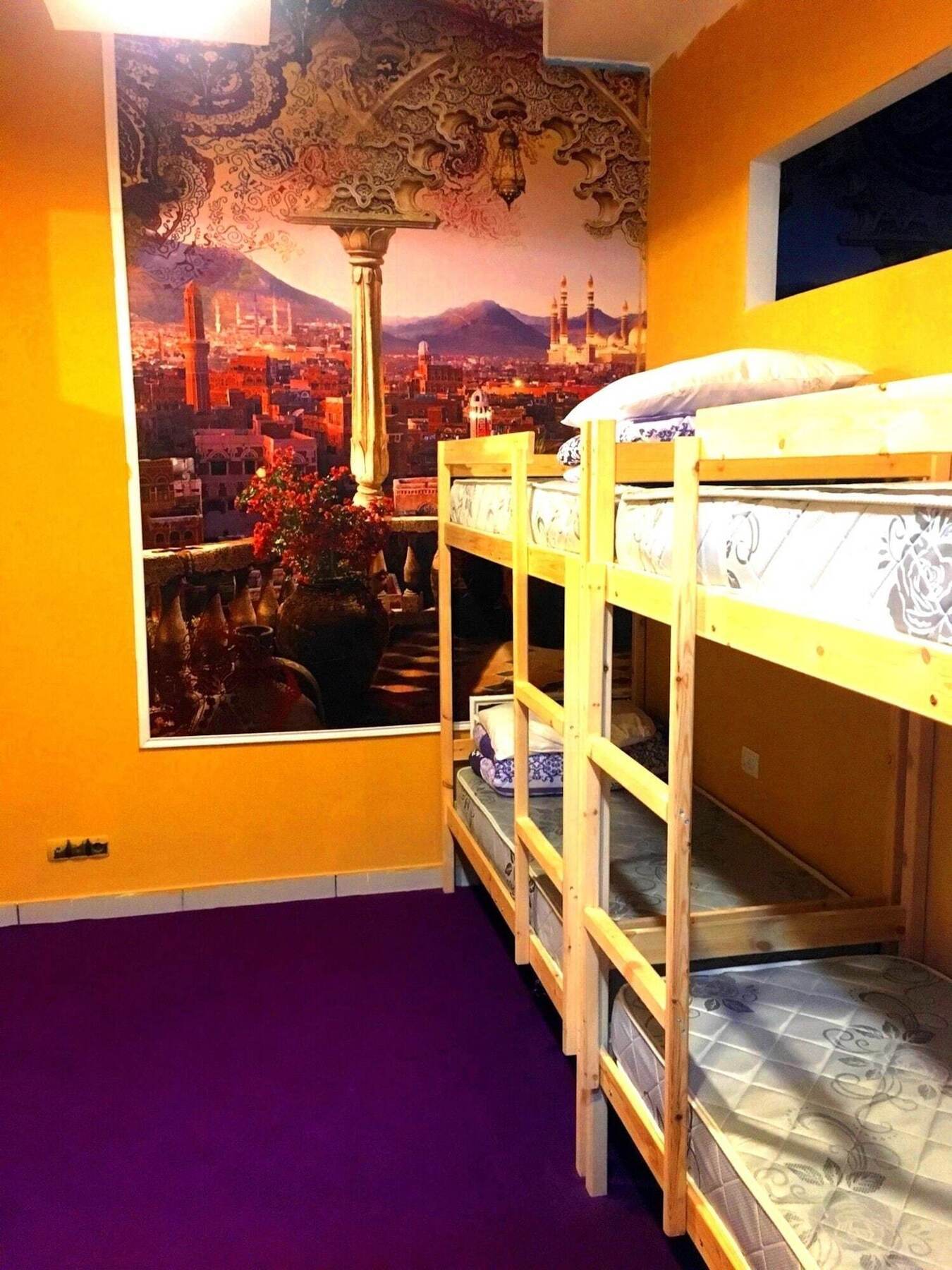 Apelsin Hostel Alma-Ata Buitenkant foto